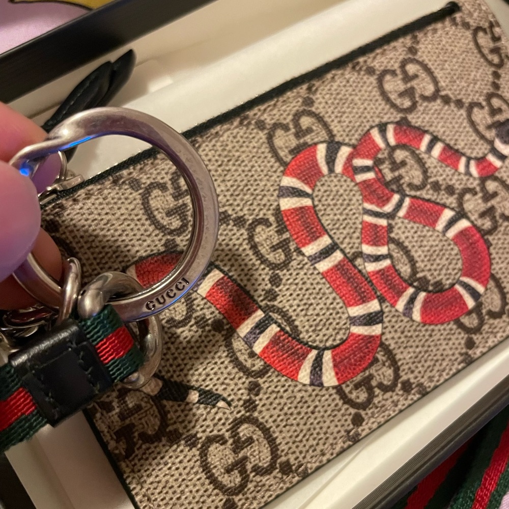 Gucci KINGSNAKE Supreme card case - Picture 1 of 4